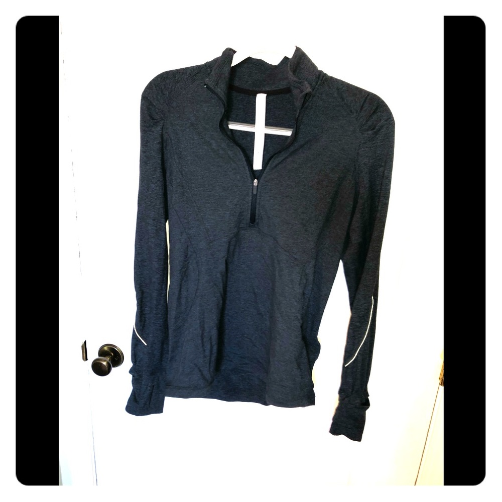 Lululemon running shirt